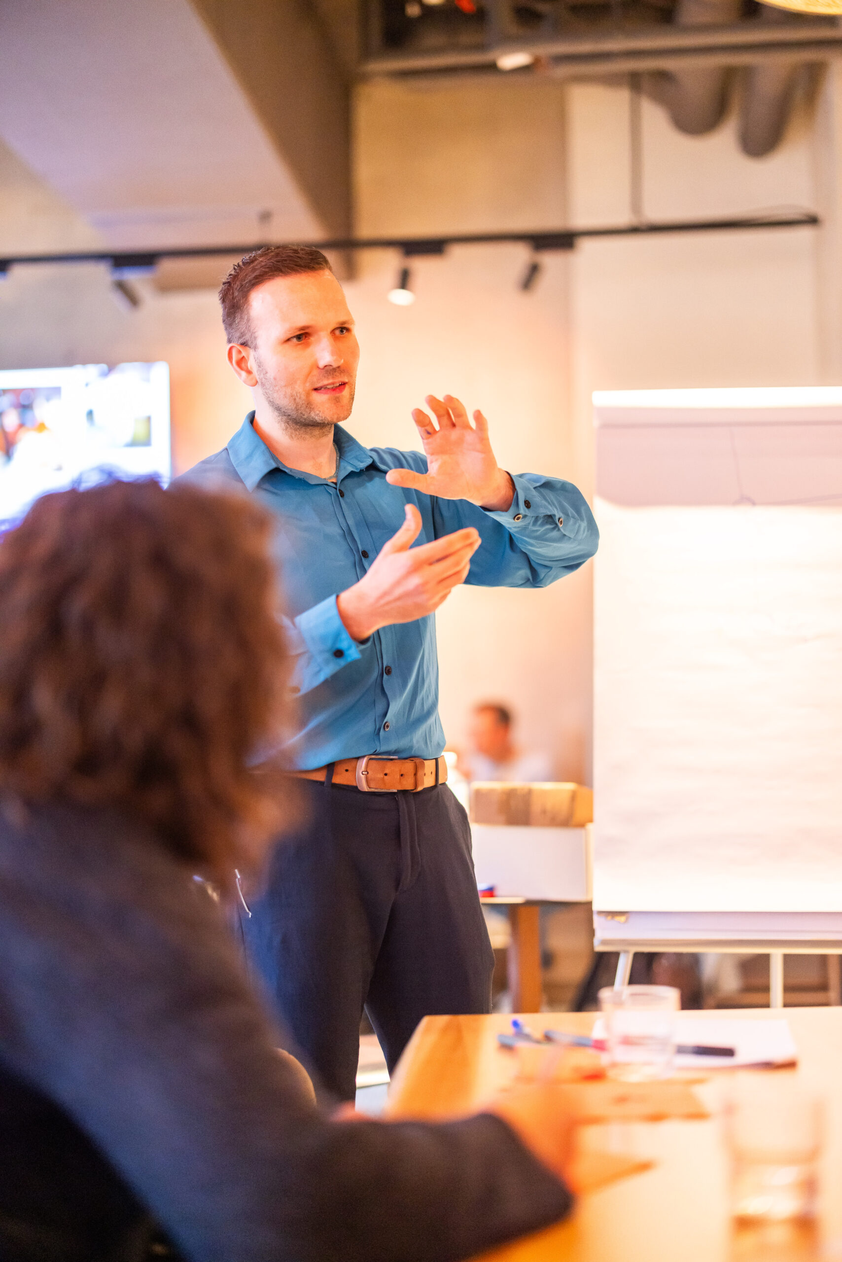 Tarik Hennings bei einem Projekt-Kickoff für einen Kunden